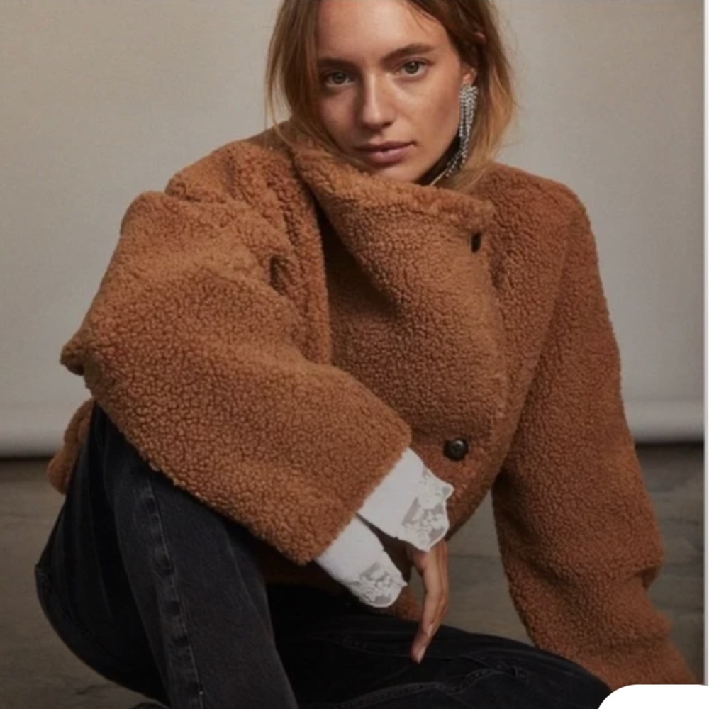 Free People , Izzy Sherpa fleece funnel neck jacket.  Size Small